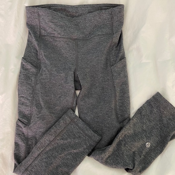 Grey Cropped Lululemon Leggings w/ Pocket - Picture 4 of 7